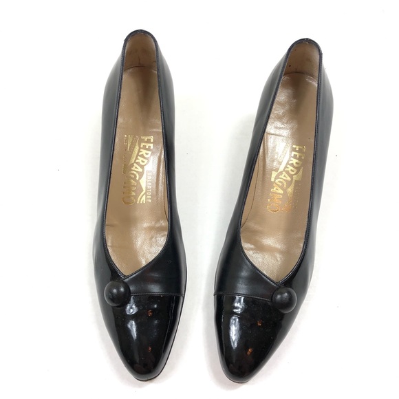 Salvatore Ferragamo Shoes - Salvatore Ferragamo Vintage Pointed Toe Heels